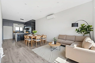 10/1B Egremont Street, Belmont, North Shore City
