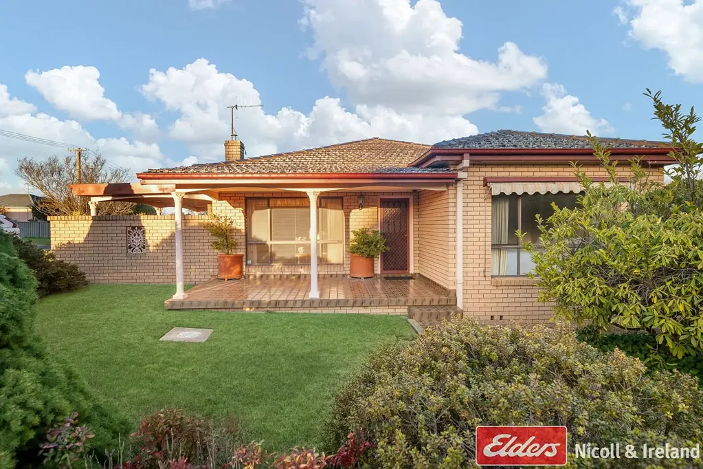 56 Esrom Street, West Bathurst, NSW 2795