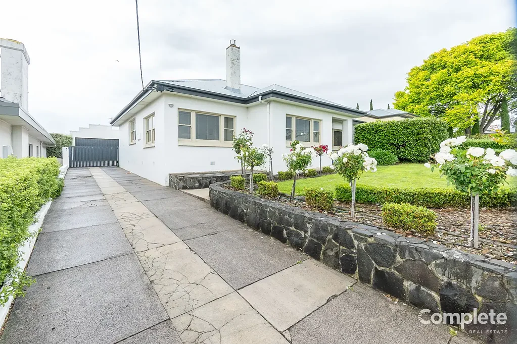 Mount Gambier 4બેડરૂમ Complete Real Estate - Kim Cawthorne