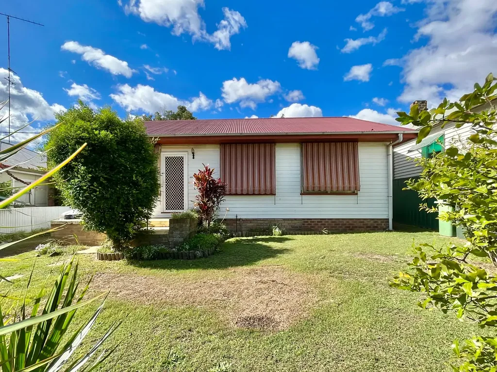 48 & 48a Desmond Street, Cessnock, NSW 2325