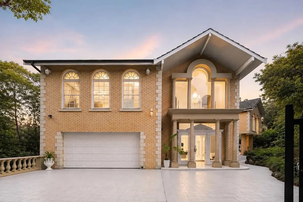 St Ives 6Zimmer Vast Private Estate Holds A Family Residence Of Luxurious Distinction