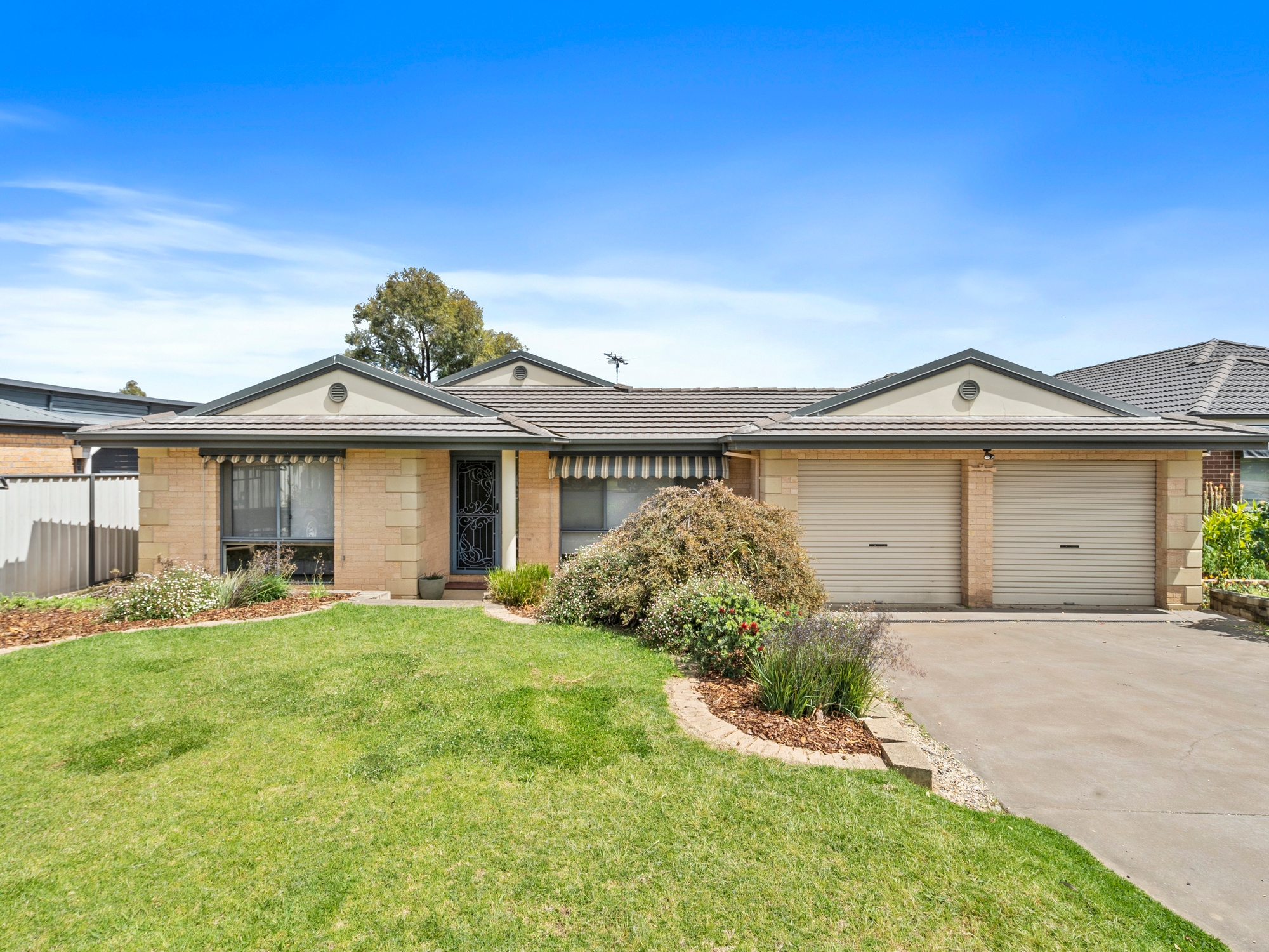 4 MUSCAT CT, RUTHERGLEN VIC 3685, 0 Bedrooms, 0 Bathrooms, House