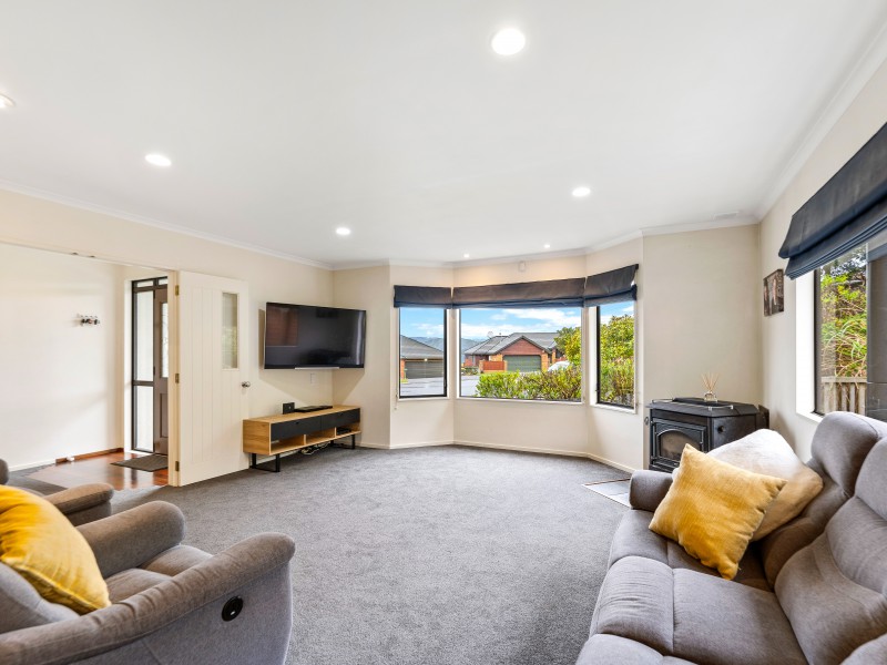 8 Fernridge Way, Tirohanga, Lower Hutt, 4 Bedrooms, 0 Bathrooms