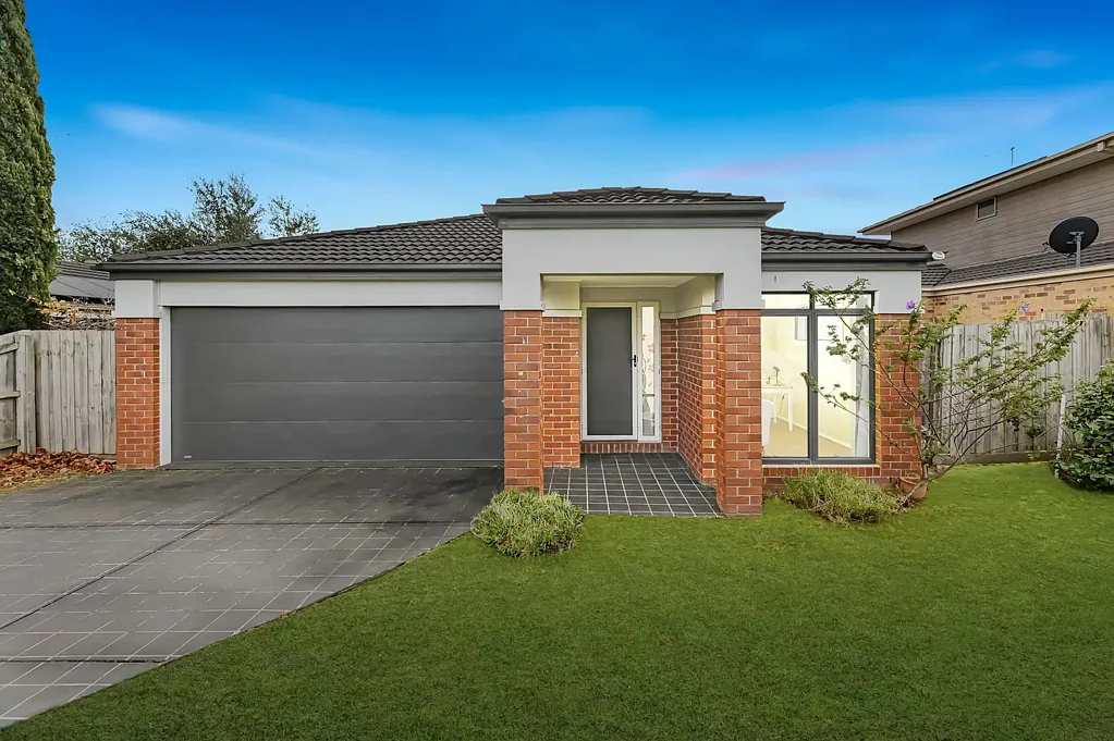 68 Golf Links Road, Berwick, VIC 3806