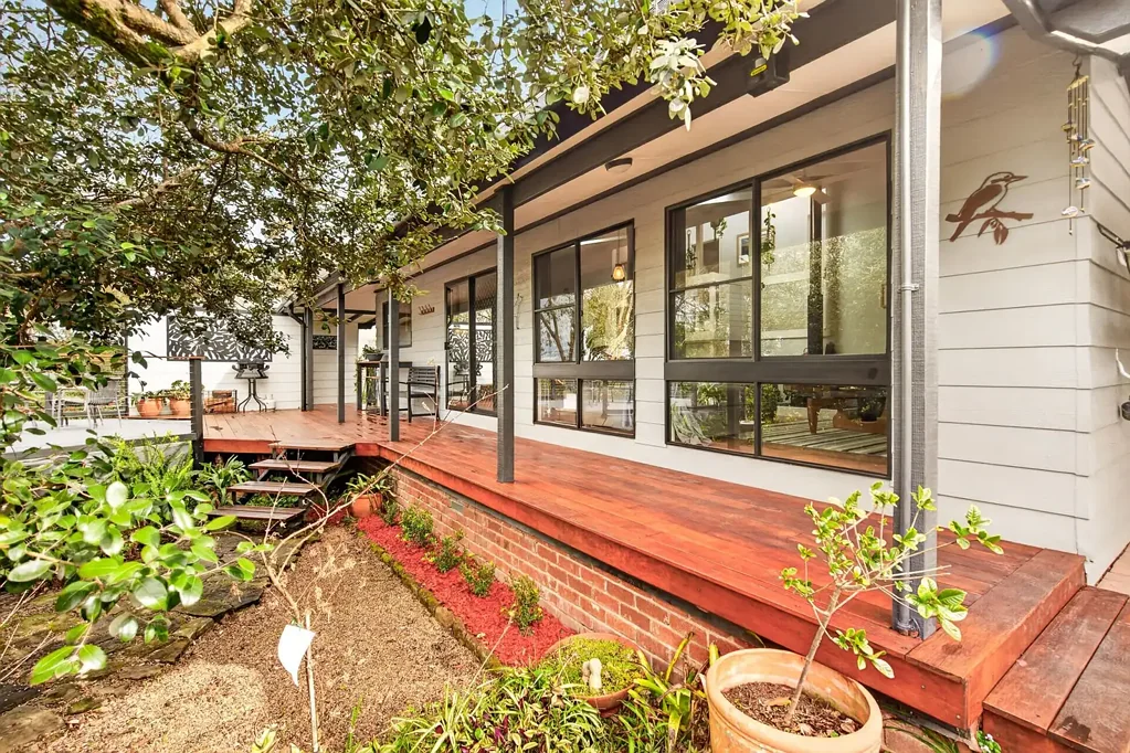 Bowen Mountain 4બેડરૂમ Quality Renovation in a Quiet Cul De Sac Location