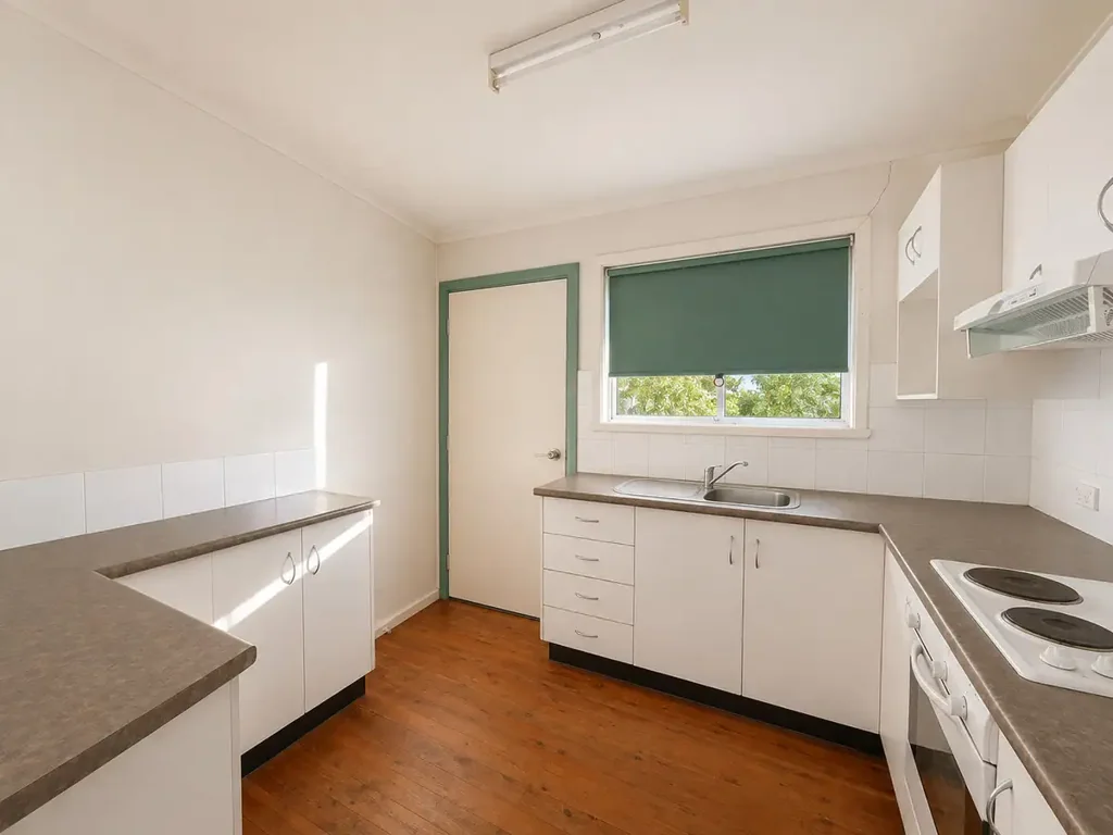Two-Bedroom Unit Close to Moree CBD