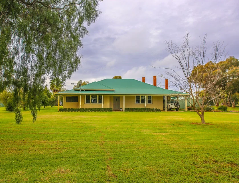 'Moystn Park' 1432 North Aratula Road, Deniliquin, Murray, 3 कमरे, 1 बाथरूम, Lifestyle Property