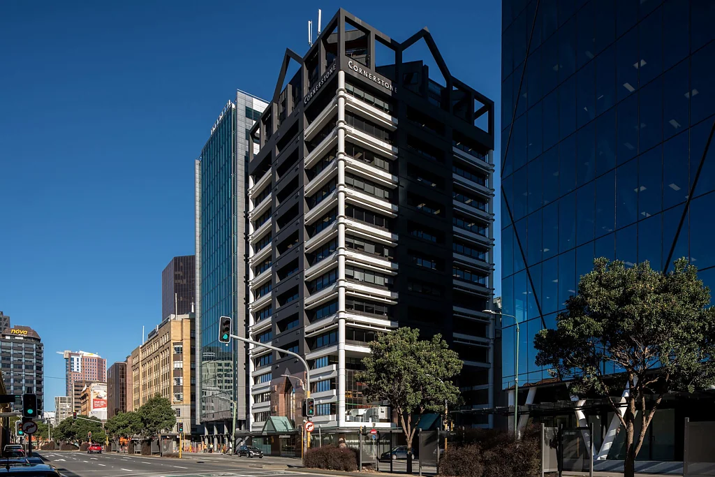 Wellington Central FOR LEASE – PREMIUM WATERFRONT OFFICE FLOOR