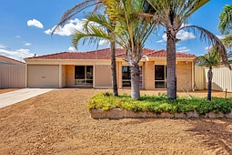 4 Bellbird Court, Greenfields