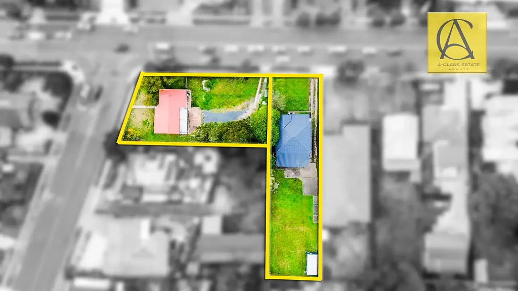 Fairfield 7Habitaciones R4 zoning- Development & Investment Opportunity -Can be purchased separately or together