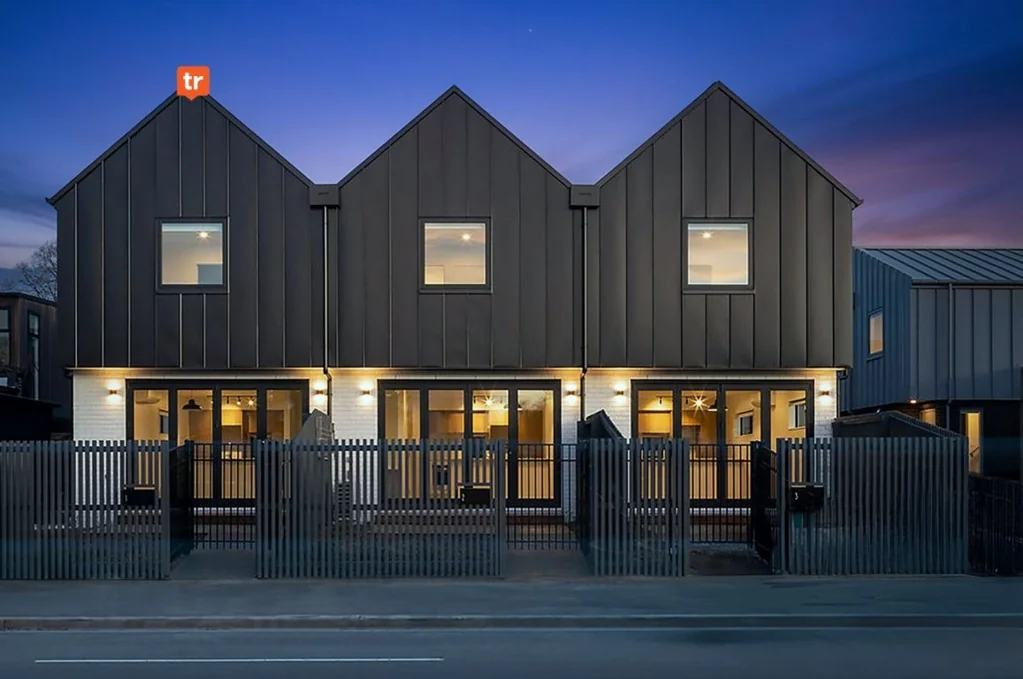 Christchurch Central 2 Bedroom Modern, Light-Filled Townhouse in Central Location