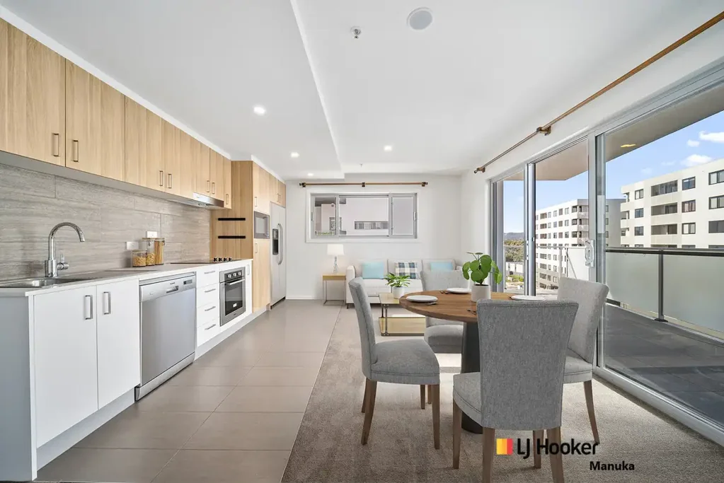 212/325 Anketell Street, Greenway, ACT 2900