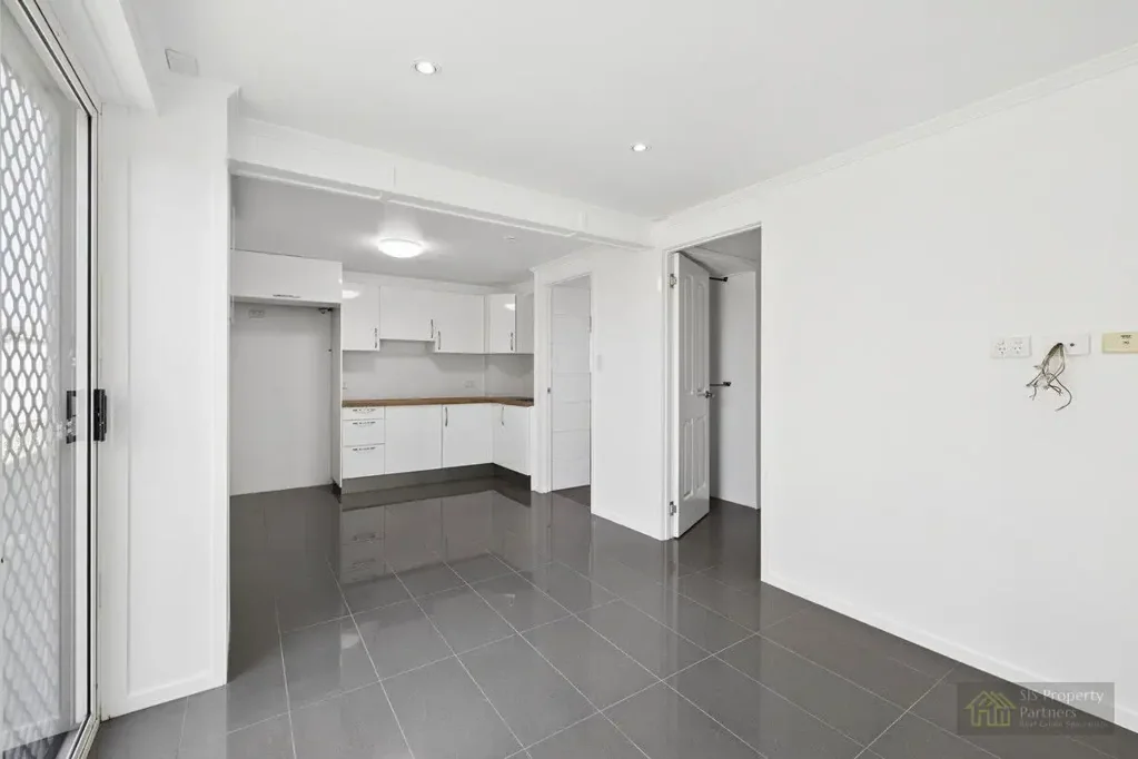 Crestmead 3Habitaciones OPEN HOME SATURDAY - Family Home on 727sqm, Side Access