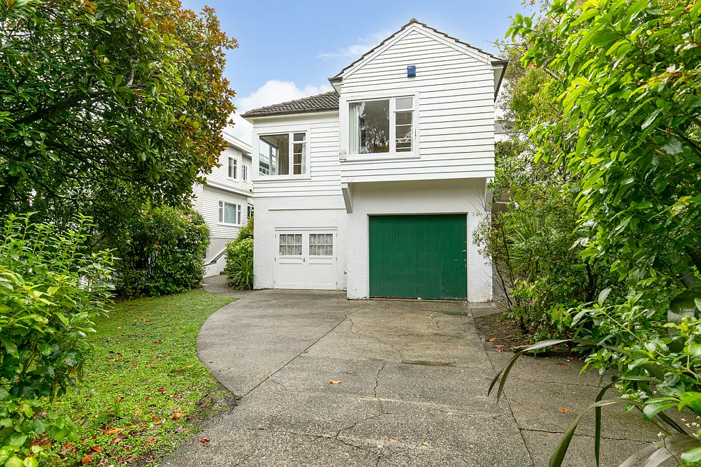 Khandallah 4房  Spacious, Light and Sunny Family Home