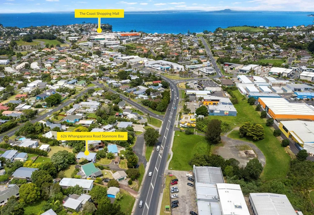 Stanmore Bay 3 Slaapkamer HOLD, RENOVATE, OR BUY THE BLOCK!