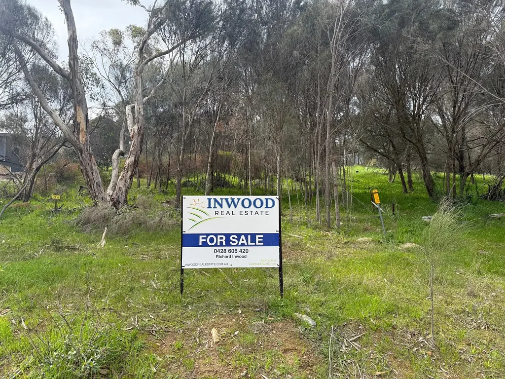 American River  Affordable slice of peaceful American River land, set for your Kangaroo Island retreat.