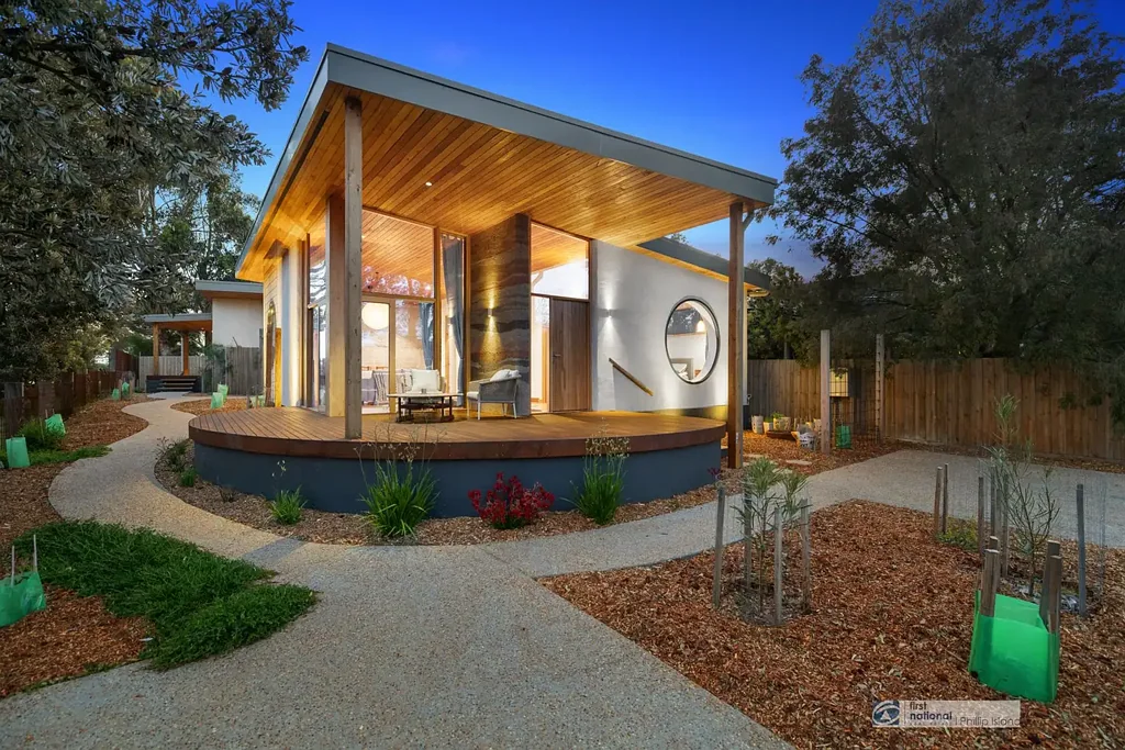 629 Settlement Road, Cowes, VIC 3922