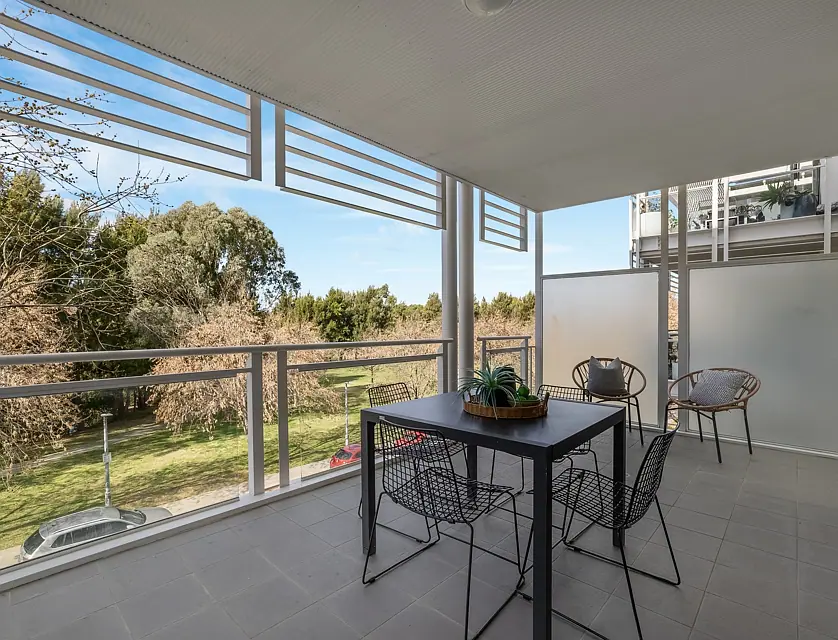 144/56 Eyre Street, Kingston, Inner South, 2 Schlafzimmer, 2 Badezimmer, Apartment