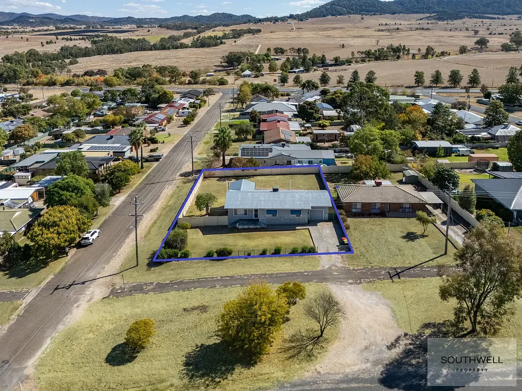 24 Denman Avenue, Kootingal, NSW 2352
