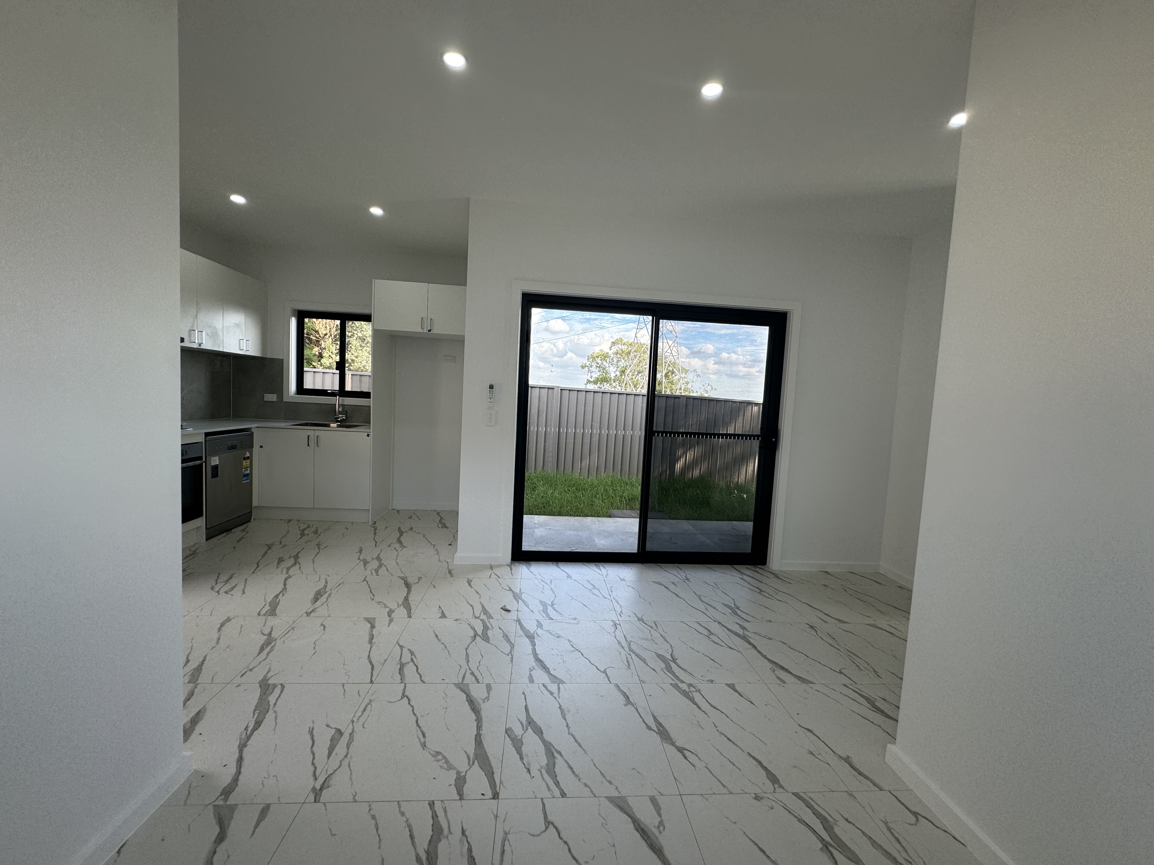 12A DERWENT PDE, BLACKTOWN NSW 2148, 0 ห้องนอน, 0 ห้องน้ำ, House