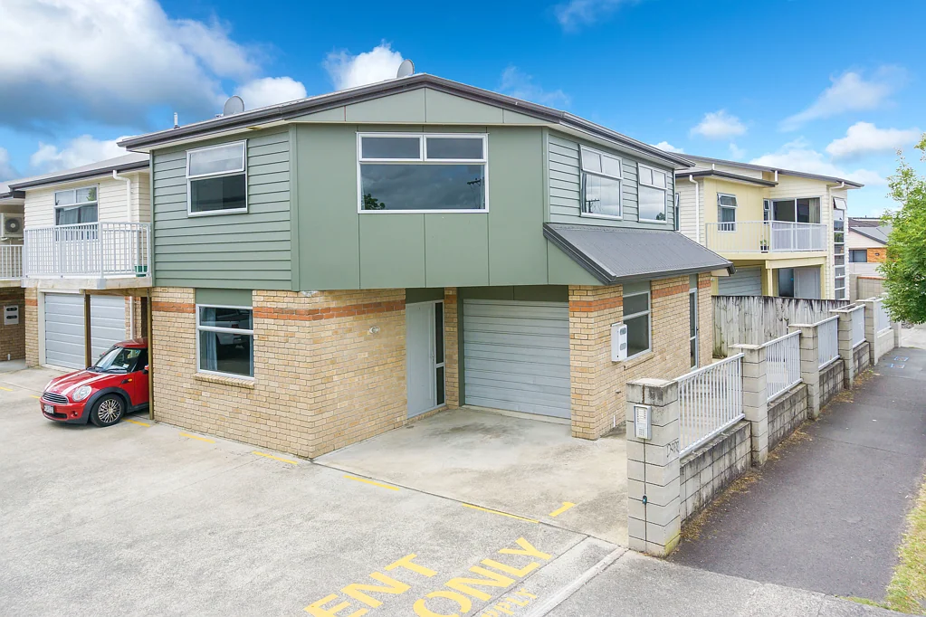 Melville 3 Slaapkamer Prime CBD + Hospital + Lake Location