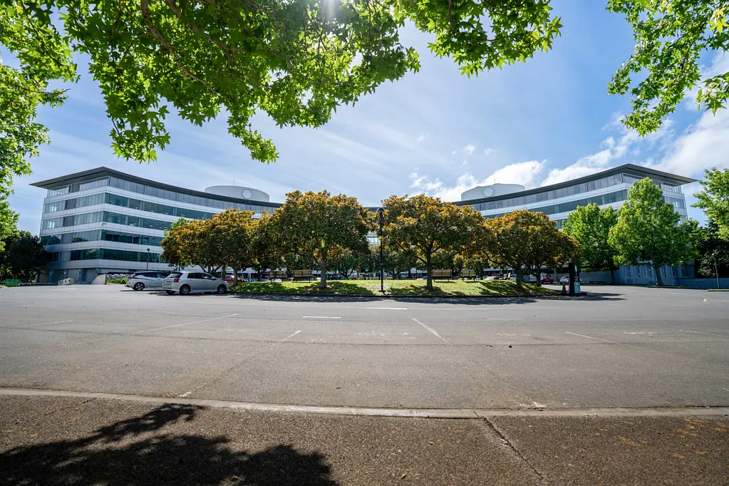 Takapuna Tier-one office in Smales Farm