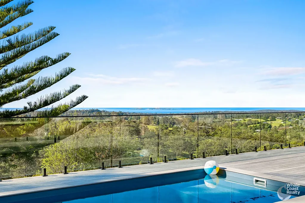 Narooma "Lone Palm" – Elevated Country Homestead with Stunning Coastal Views