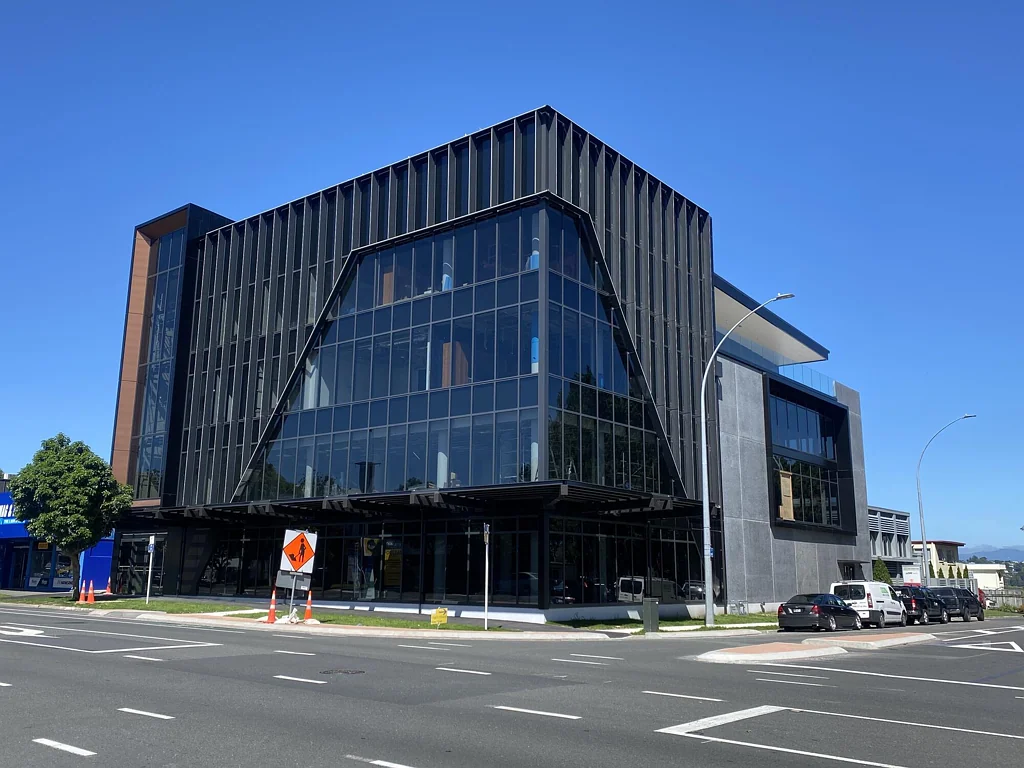 Tauranga Central High end office opportunity - available now!