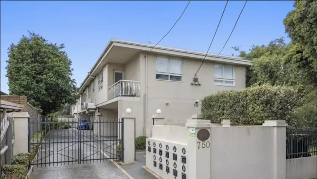 Parkside Perfection in the Heart of Caulfield North | FLARE REAL ESTATE