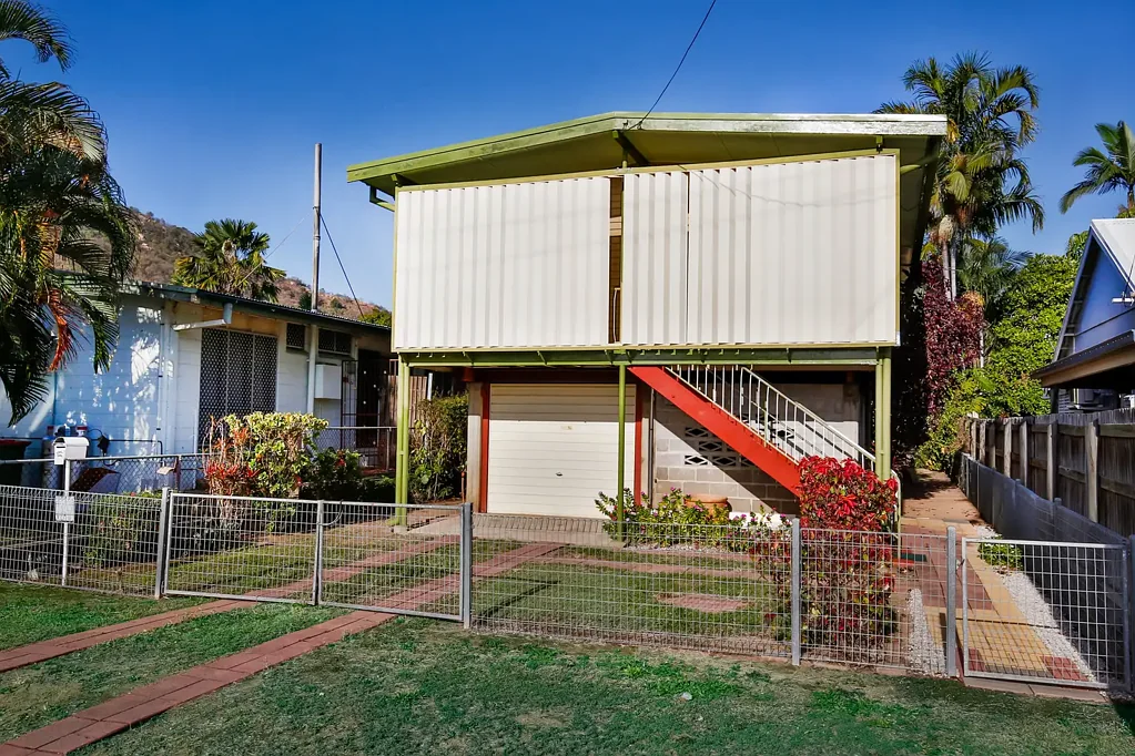 5 Margaret Street, West End, QLD 4810