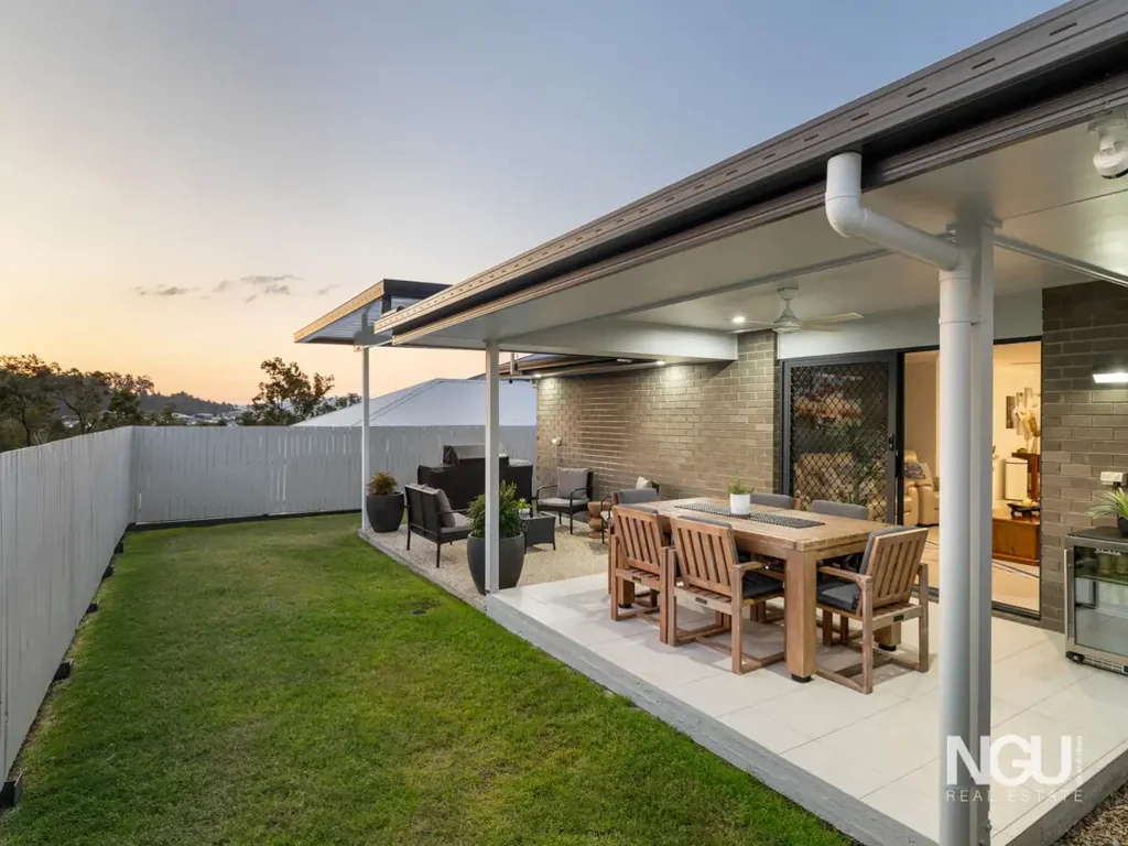 164 Woodline Drive, Spring Mountain, QLD 4300
