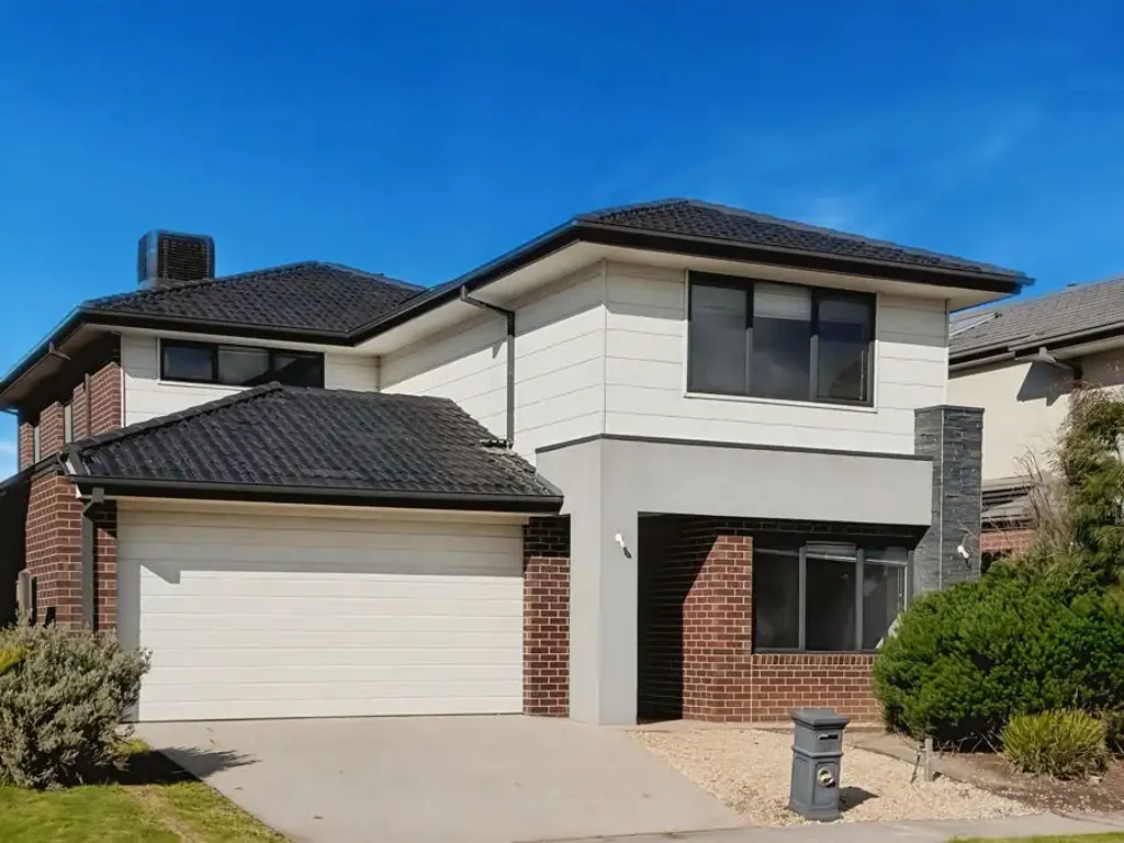 Point Cook 4房 宽敞的四卧室家庭住宅，带多个起居区 Spacious Four-Bedroom Family Home with Multiple Living Areas