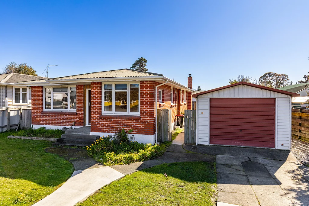 Blenheim Central 3Kwarto Two homes, one title - live in or invest smart