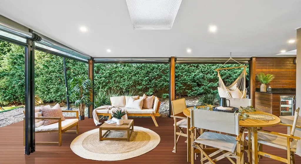 View by Private Inspection | Elegant Family Living in a Quiet Setting