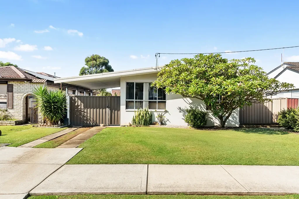 72 Medley Avenue, Liverpool, NSW 2170