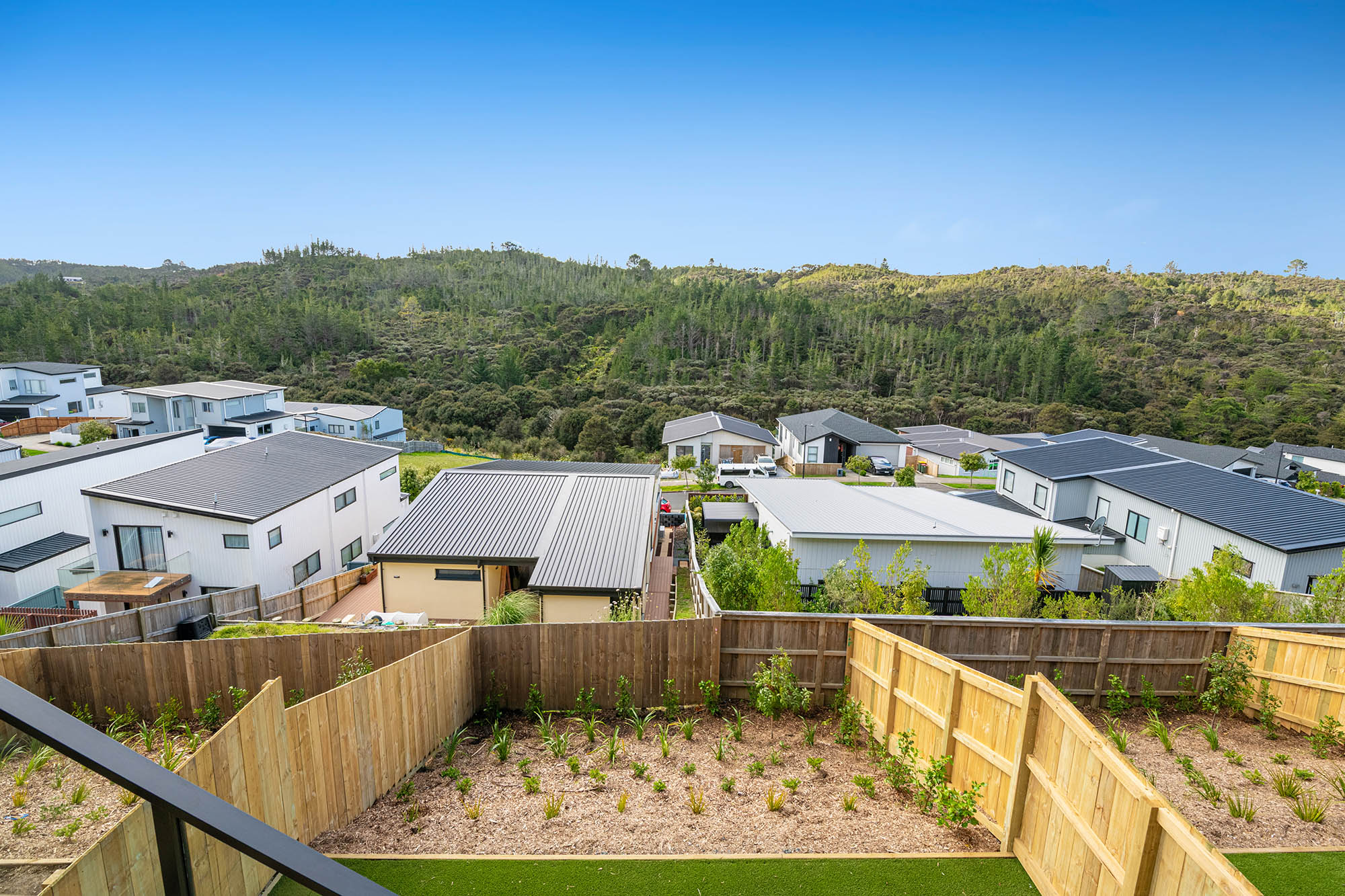 APT 1/3 Kawau Close, Orewa, photo 17