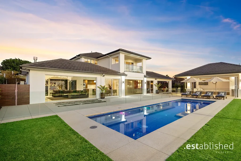 34 Greg Norman Drive, Point Cook, VIC 3030