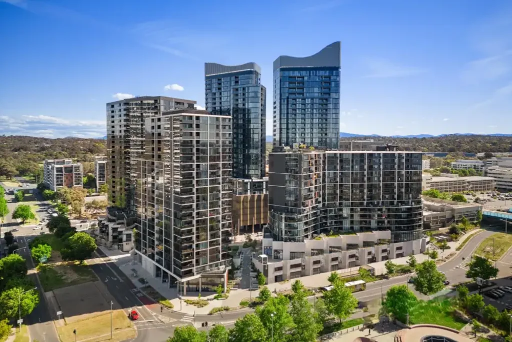 Belconnen 2Phòng ngủ Modern 2-Bedroom Apartment with Premium Inclusions in Prime Location