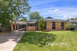 58 MAPLE ROAD, Lake Albert