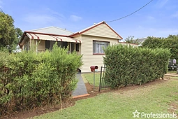 18 Stewart Avenue, West Tamworth