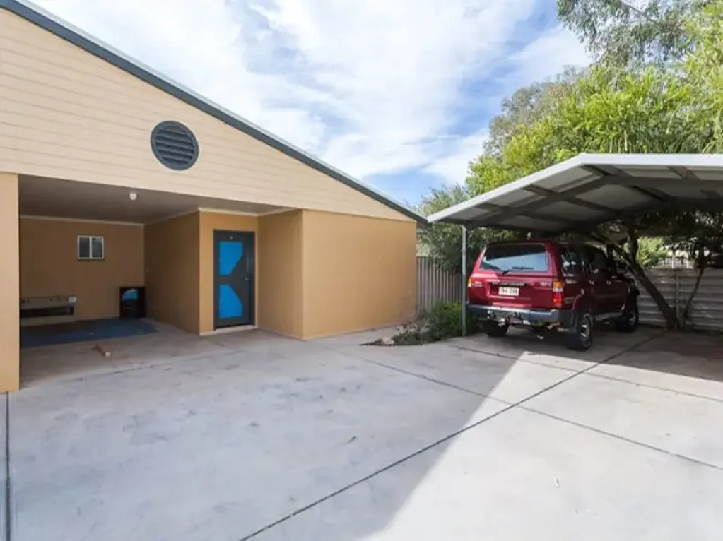 2/12 Larapinta Drive, Araluen, NT 870
