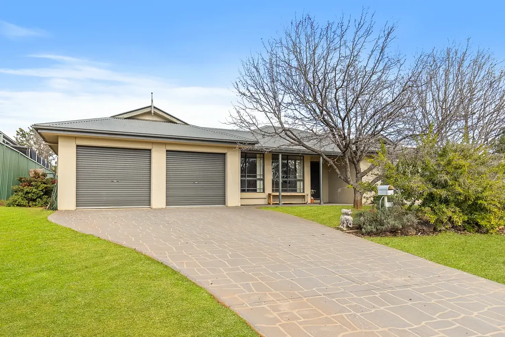 Gulgong 4房  YOUR NEXT CHAPTER STARTS HERE