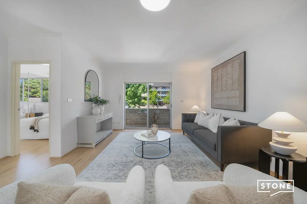 North Parramatta 2 Slaapkamer Freshly Updated Two-Bedroom Apartment in Ultra-Convenient Setting