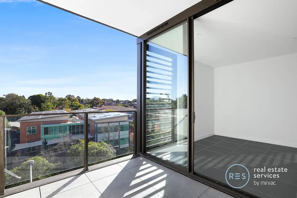 Chic 1 Bedroom Apartment near Marrickville Library