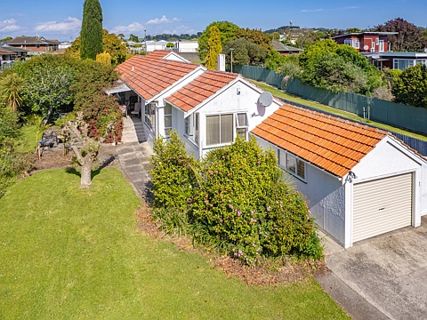 Wanganui East 4房  Family Home in Whanganui East