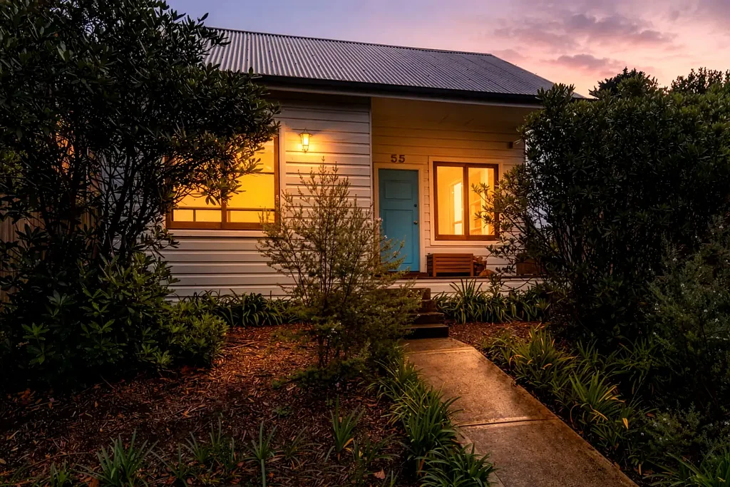 Mount Victoria 2房  Charming Mountain Cottage with Character, Light & Lifestyle