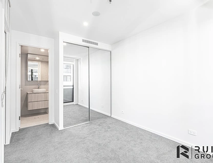 704/65 Cooyong Street, Braddon, Inner North, 2 rūma, 2 rūma horoi, Apartment