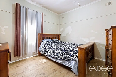 Kwarto - 38 Midlow Road, Elizabeth Downs, SA 5113