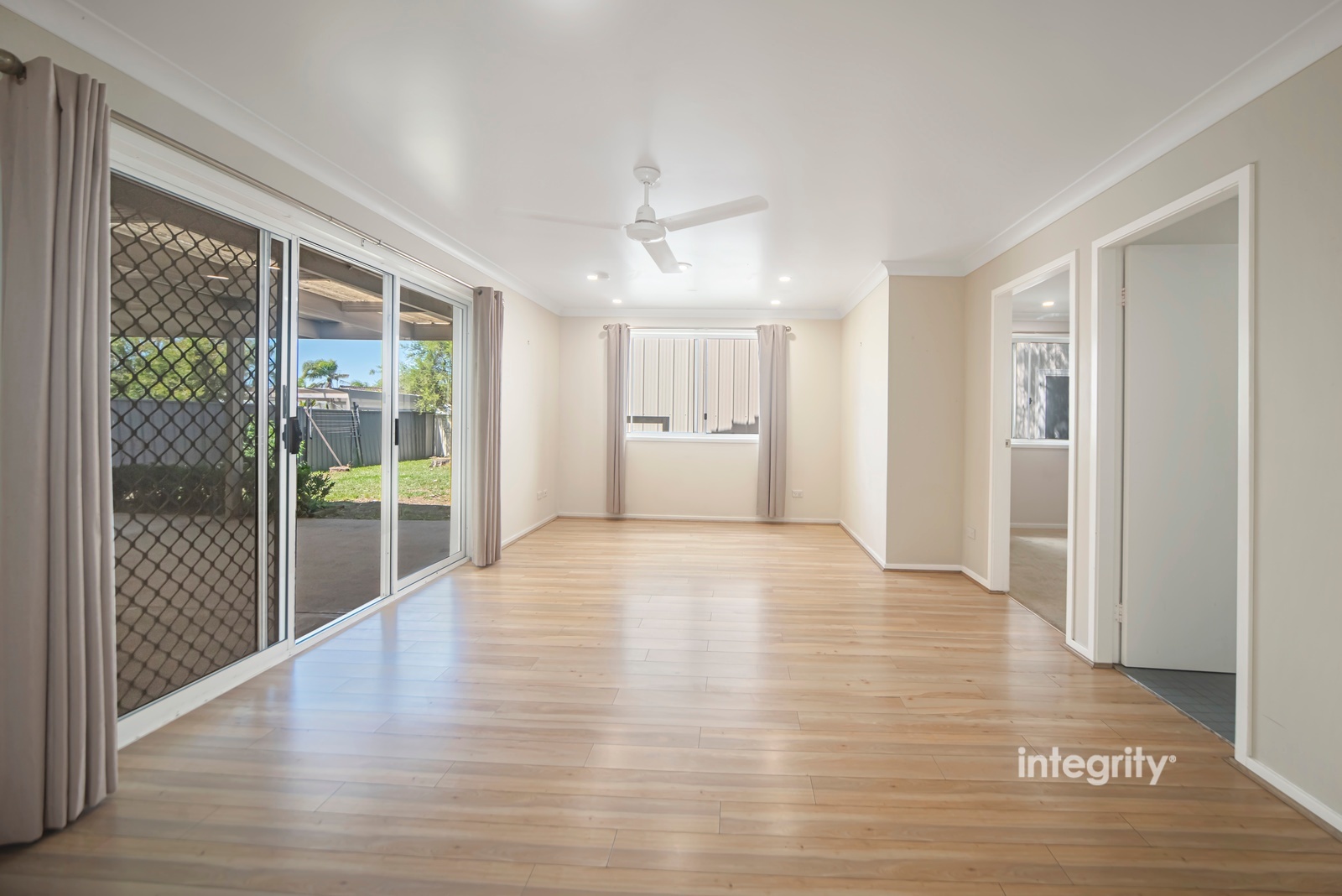 10 LUCAS ST, NORTH NOWRA NSW 2541, 0 habitaciones, 0 baños, House