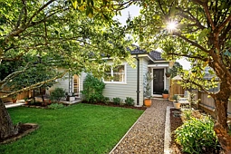 49 Cascade Street, Katoomba